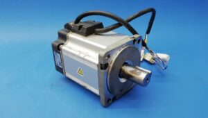 Omron AC Servo Motor R88M-KE75030H-S2-Z REF#54268