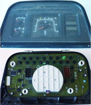 Dashboard and PCB from Ford 7840 tractor #24613